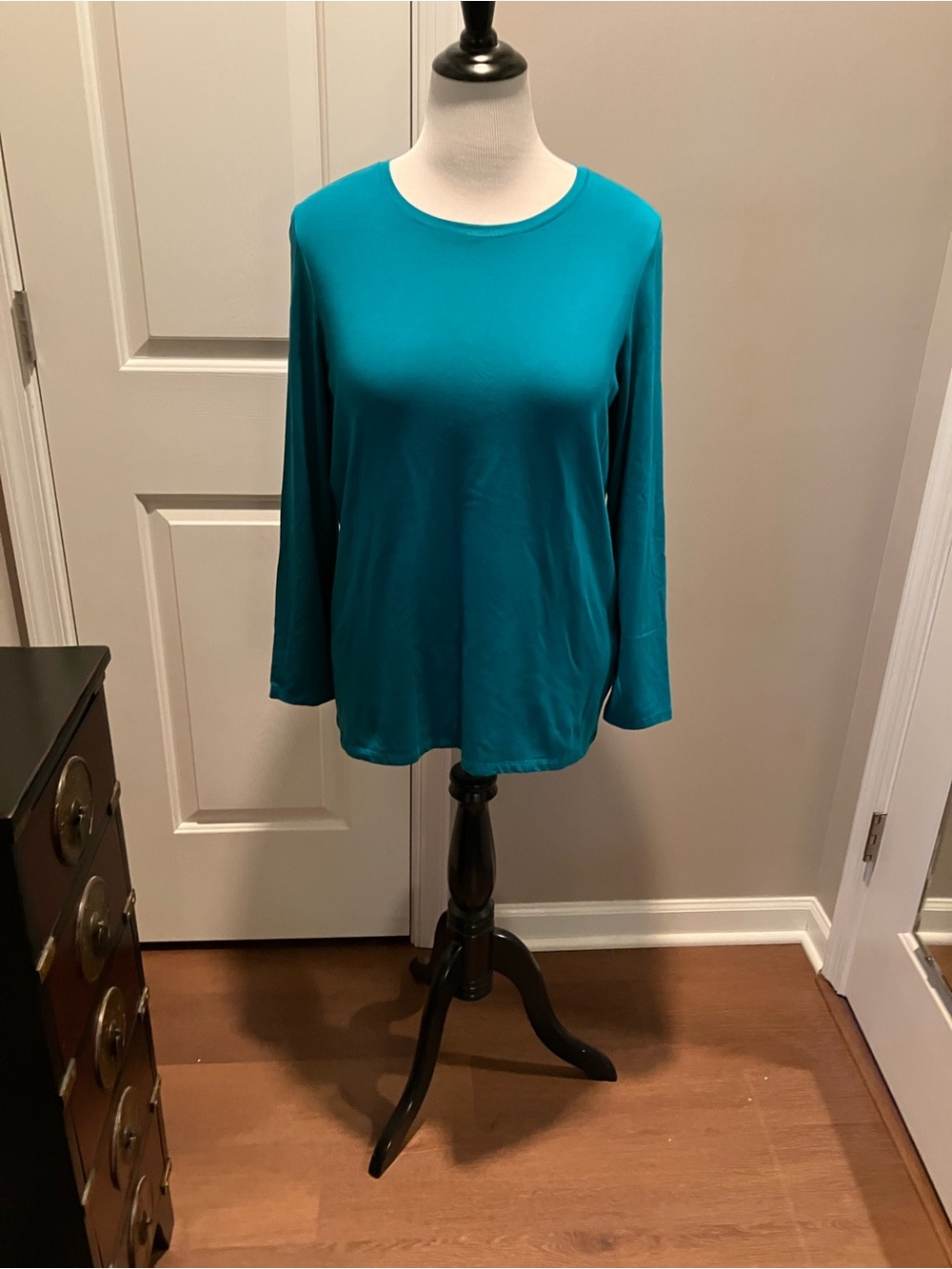 Chico's Jade Green Long-Sleeve Crewneck Top